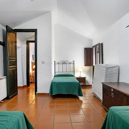 Fuente Dulce بيت للعطل